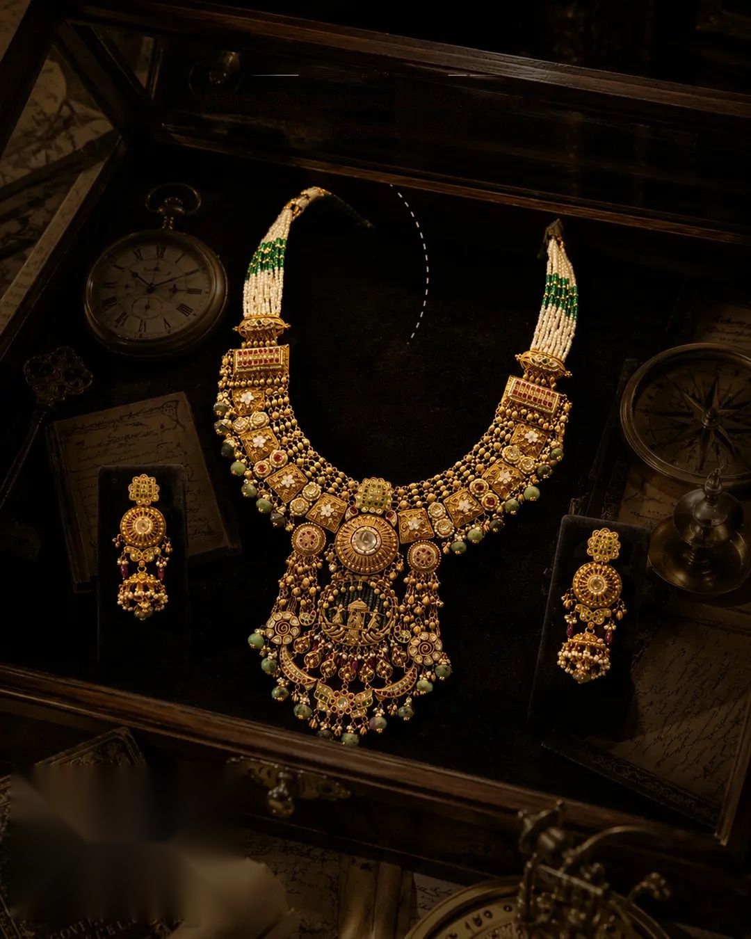 Vintage Antique Gold Necklace Set